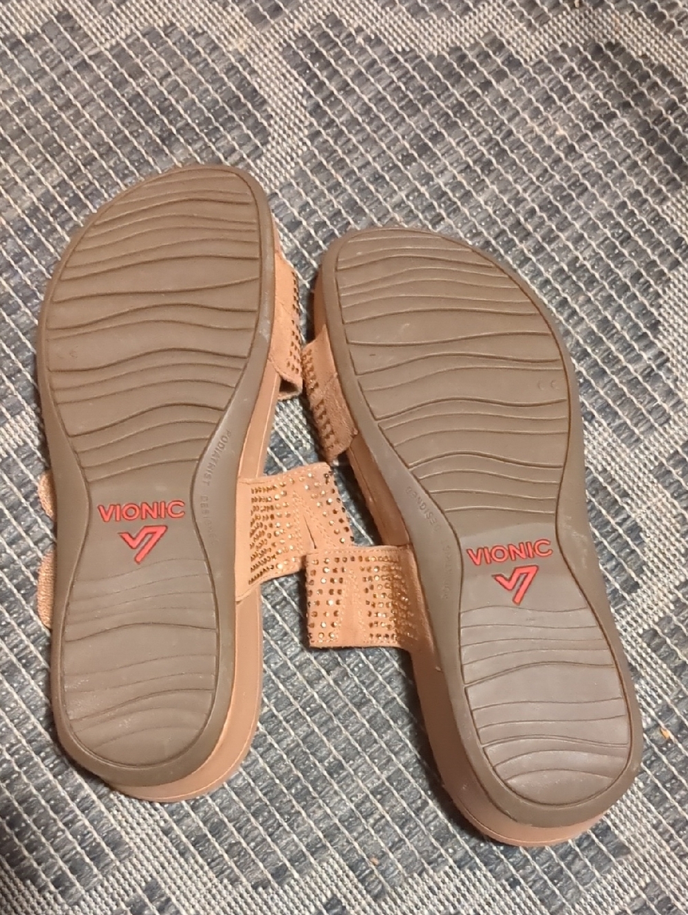 NEW Vionic Pacific Alexis Platform Sandal - Picture 9 of 10